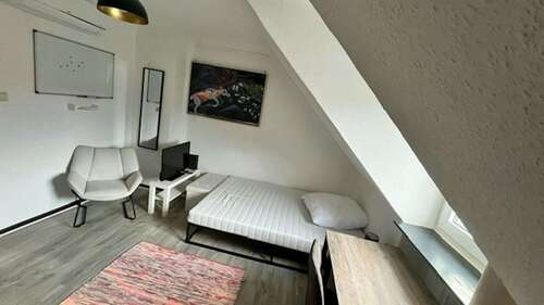Foto - WG-Zimmer in Düsseldorf 700,00 € 14 m²
