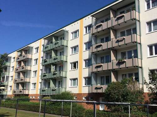 Foto - Wohnung zum Mieten in Rostock 328,00 € 44.85 m²