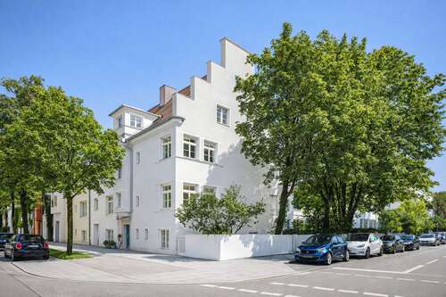 Foto - Haus zum Kaufen in München 3.950.000,00 € 305 m²