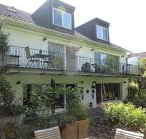 Haus zum Kaufen in Düsseldorf 1.800.000,00 € 322 m²