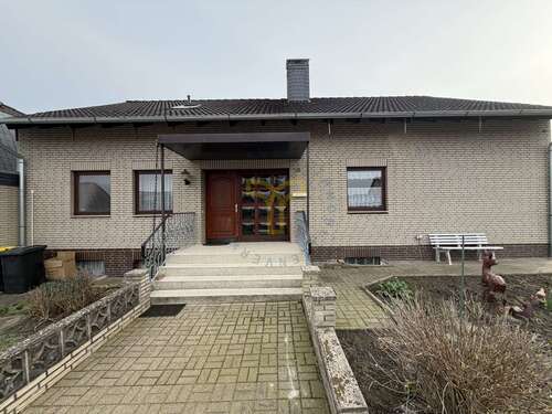 Foto - Haus zum Kaufen in Wolfsburg Sülfeld 399.000,00 € 157 m²