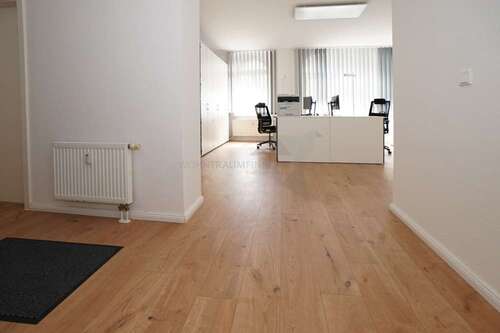 Foto - Büro in Zwickau 444,00 € 72.78 m²
