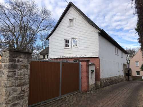 Foto - Haus zum Kaufen in Apolda 100.000,00 € 207.55 m²