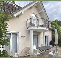 Haus zum Mieten in Bad Homburg 4.900,00 € 212 m²
