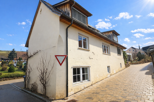 Foto - Haus zum Kaufen in Ebringen 599.000,00 € 261.92 m²