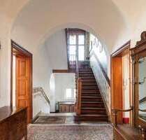 Haus zum Kaufen in Bensheim-Auerbach 1.300.000,00 € 373 m²