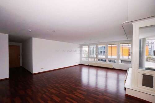 Foto - Wohnung zum Mieten in Zwickau 860,00 € 123.5 m²