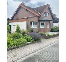 Haus zum Kaufen in Meerbusch 765.000,00 € 160 m²
