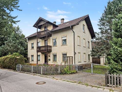 Foto - Haus zum Kaufen in Simbach am Inn 270.000,00 € 200 m²