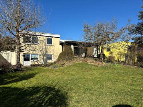 Foto - Haus zum Kaufen in Lich 545.000,00 € 148.29 m²