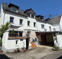 Haus zum Kaufen in Zell-Kaimt 180.000,00 € 151 m²
