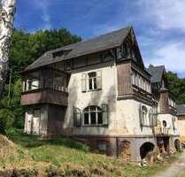 Haus zum Kaufen in Amtsberg 247.000,00 € 610 m²