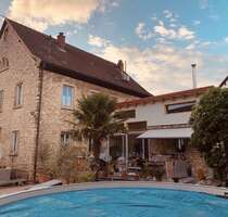 Haus zum Kaufen in Stadecken-Elsheim 855.000,00 € 326 m²