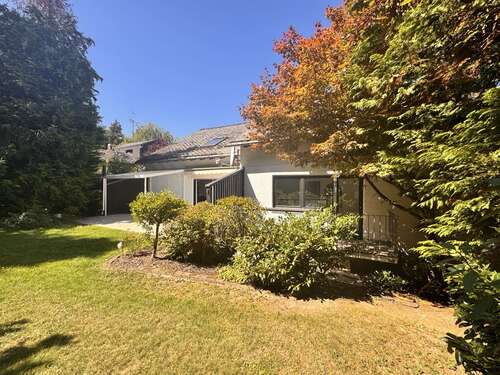 Foto - Haus zum Kaufen in Taunusstein 895.000,00 € 355 m²