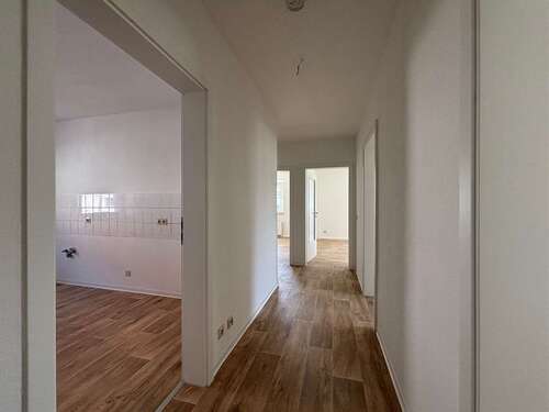 Foto - Wohnung zum Mieten in Leuna 619,00 € 83 m²