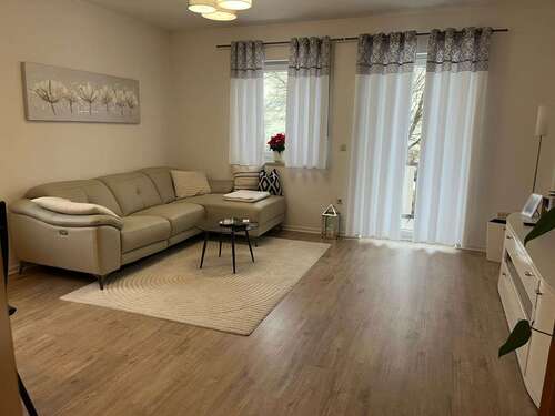 Foto - Wohnung zum Mieten in Wackersdorf 720,00 € 80 m²