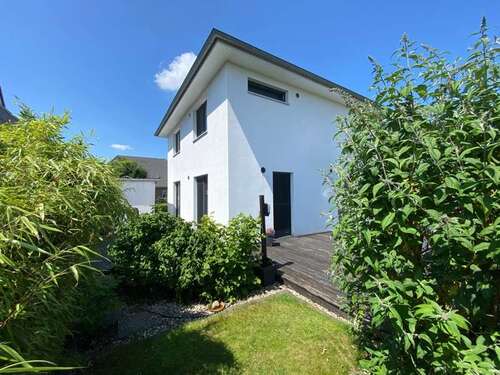 Foto - Haus zum Kaufen in Kölln-Reisiek 520.000,00 € 121 m²