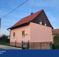 Haus zum Kaufen in Arzberg 97.500,00 € 125 m²