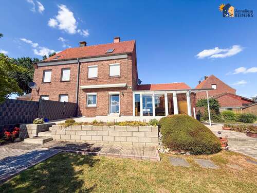 Foto - Haus zum Kaufen in Heinsberg 230.000,00 € 105 m²