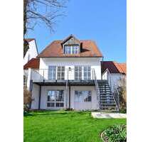 Haus zum Mieten in Tiefenbach 1.795,00 € 166 m²