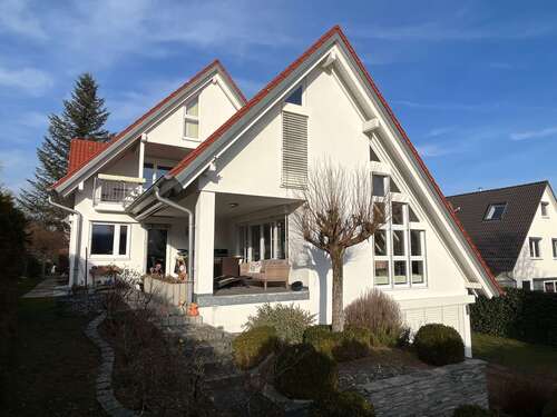 Foto - Haus zum Kaufen in Bissingen 1.165.000,00 € 265 m²