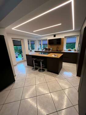 Foto - Haus zum Kaufen in Bissingen 1.225.000,00 € 265 m²