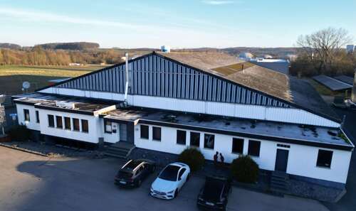 Foto - Halle in Horn-Bad Meinberg 2.690.000,00 € 2864 m²