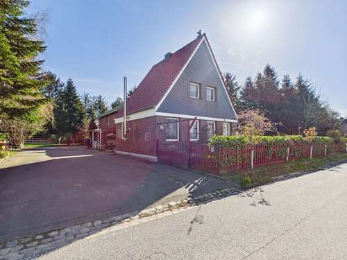 Foto - Haus zum Kaufen in Sankt Michaelisdonn 249.000,00 € 134.6 m²