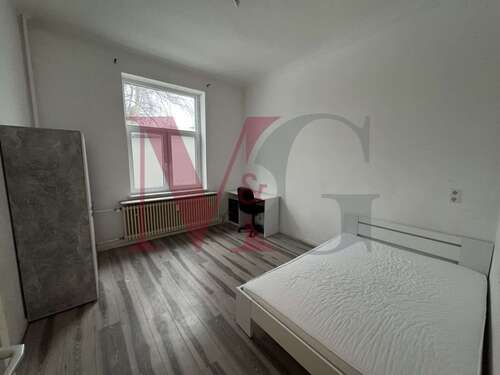 Foto - Wohnung zum Mieten in Wilhelmshaven 370,00 € 15 m²