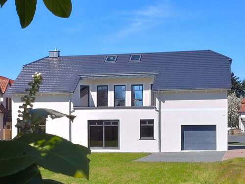 Foto - Haus zum Kaufen in Doberschütz 395.250,00 € 255 m²