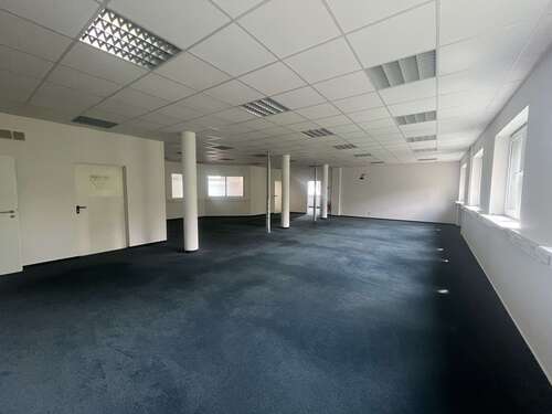 Foto - Büro in Büdingen 3.650,00 € 438 m²