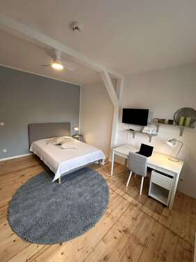 Foto - Wohnung zum Mieten in Frankfurt am Main 890,00 € 19 m²