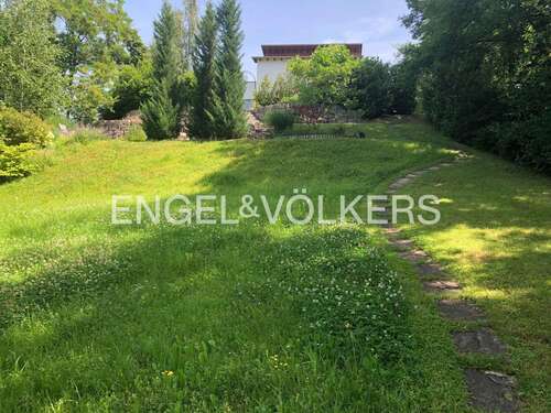 Foto - Grundstück zu verkaufen in Reutlingen 440.000,00 € 708 m²