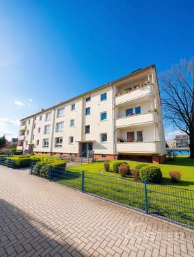 Foto - Haus zum Kaufen in Langenhagen 1.139.000,00 € 456 m²