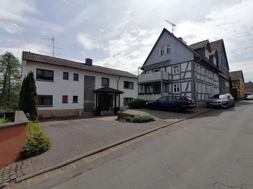 Foto - Haus zum Kaufen in Mücke-Nieder-Ohmen 425.000,00 € 403 m²