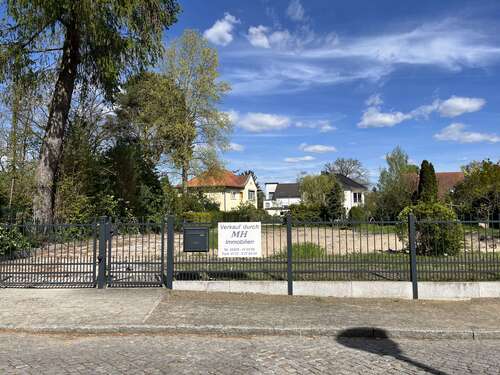 Foto - Grundstück zu verkaufen in Kleinmachnow 900.000,00 € 875 m²