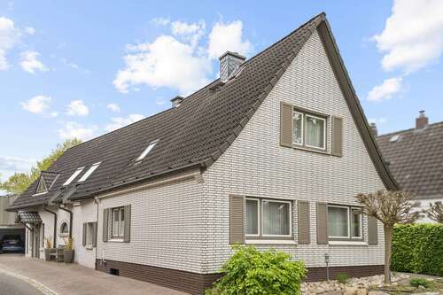 Foto - Haus zum Kaufen in Uetersen 699.000,00 € 223 m²