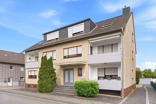 Foto - Haus zum Kaufen in Dormagen 1.080.000,00 € 464 m²