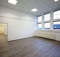 Büro in Essen 514,41 € 57 m² - 514,41&nbsp;EUR Kaltmiete, ca.&nbsp; 57,00&nbsp;m&sup2; in Essen (PLZ: 45327)