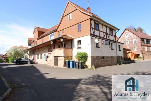 Foto - Haus zum Kaufen in Knüllwald 196.000,00 € 149.5 m²