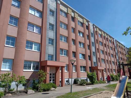 Foto - Wohnung zum Mieten in Schwerin 385,00 € 47 m²