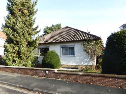 Foto - Haus zum Kaufen in Butzbach 400.000,00 € 185 m²