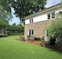 Haus zum Kaufen in Hamburg-Duvenstedt 990.000,00 € 164 m²