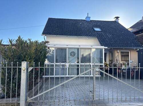 Foto - Haus zum Kaufen in Winzer 219.000,00 € 116 m²