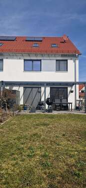 Foto - Haus zum Kaufen in Burgthann 720.000,00 € 181 m²