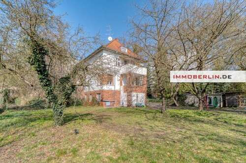 Foto - Haus zum Kaufen in FürstenwaldeSpree 649.000,00 € 250 m²