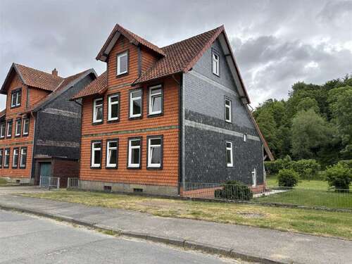Foto - Haus zum Kaufen in Delligsen 87.000,00 € 90 m²