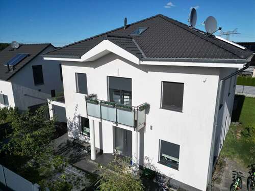 Foto - Haus zum Kaufen in Blankenfelde-Mahlow 879.000,00 € 172 m²