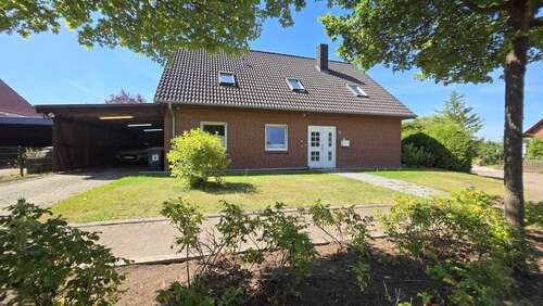 Foto - Haus zum Kaufen in Jersbek 599.000,00 € 174.63 m²