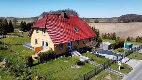 Foto - Haus zum Kaufen in Garz auf Rügen 595.000,00 € 220 m²